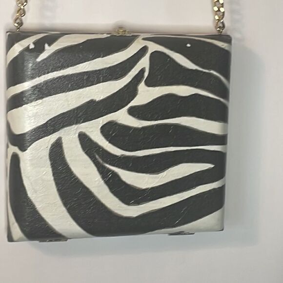 Unique zebra print decoupage Cohiba cigar box gold chain strap purse - Picture 2 of 16